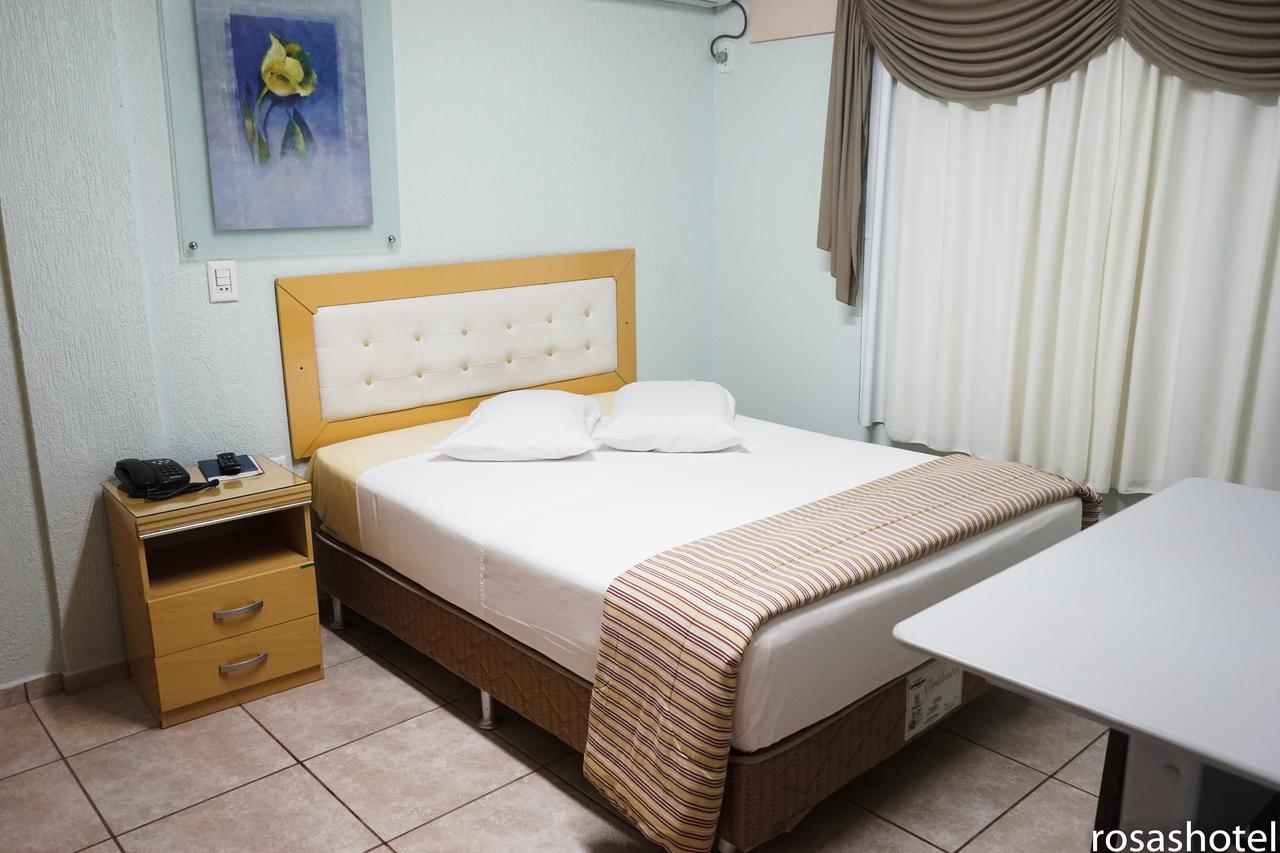 Rosa'S Hotel Толедо Экстерьер фото